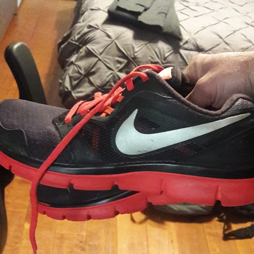 Nike Shoes size 9